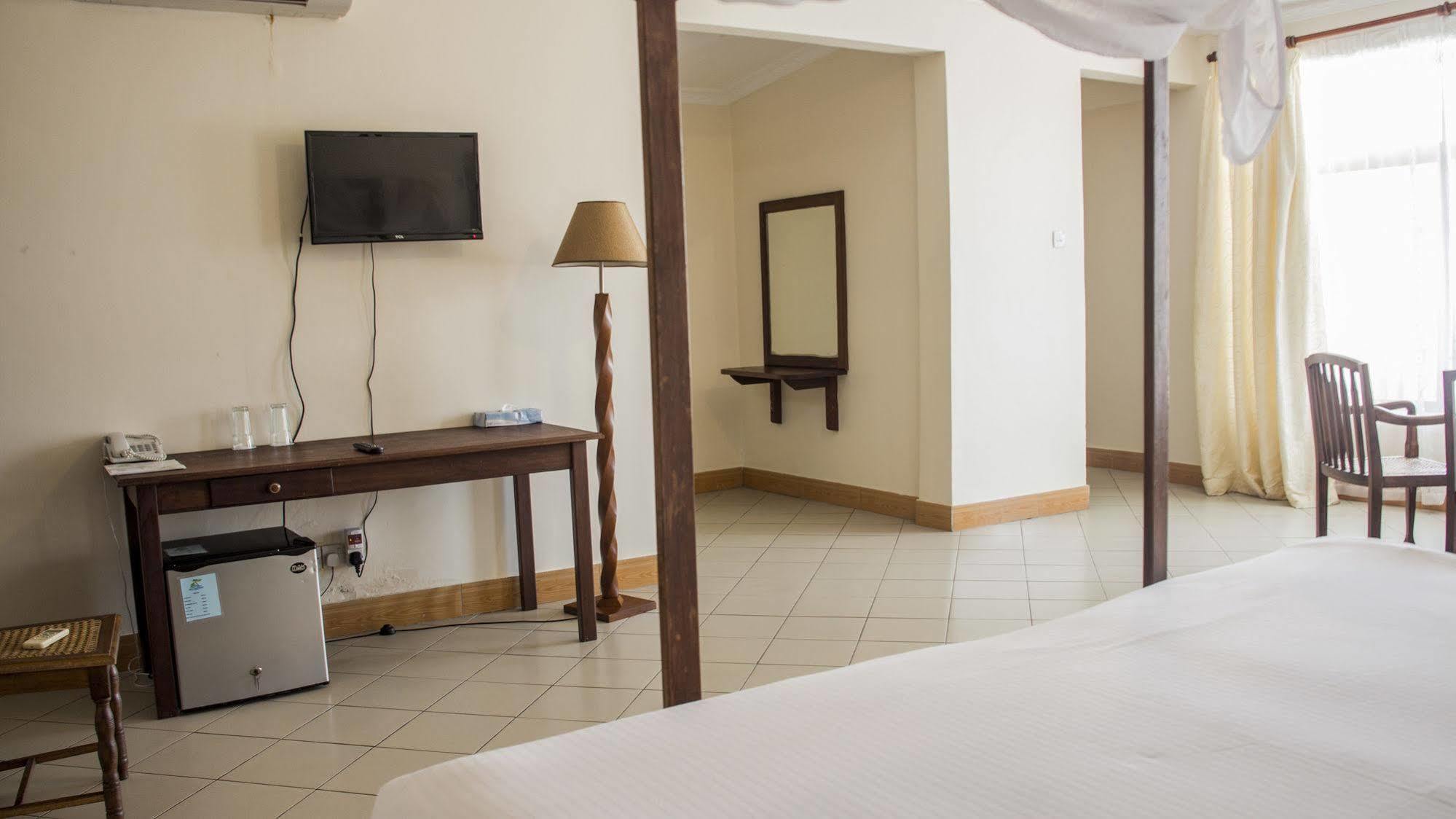 Millennium Sea Breeze Resort Bagamoyo Ngoại thất bức ảnh