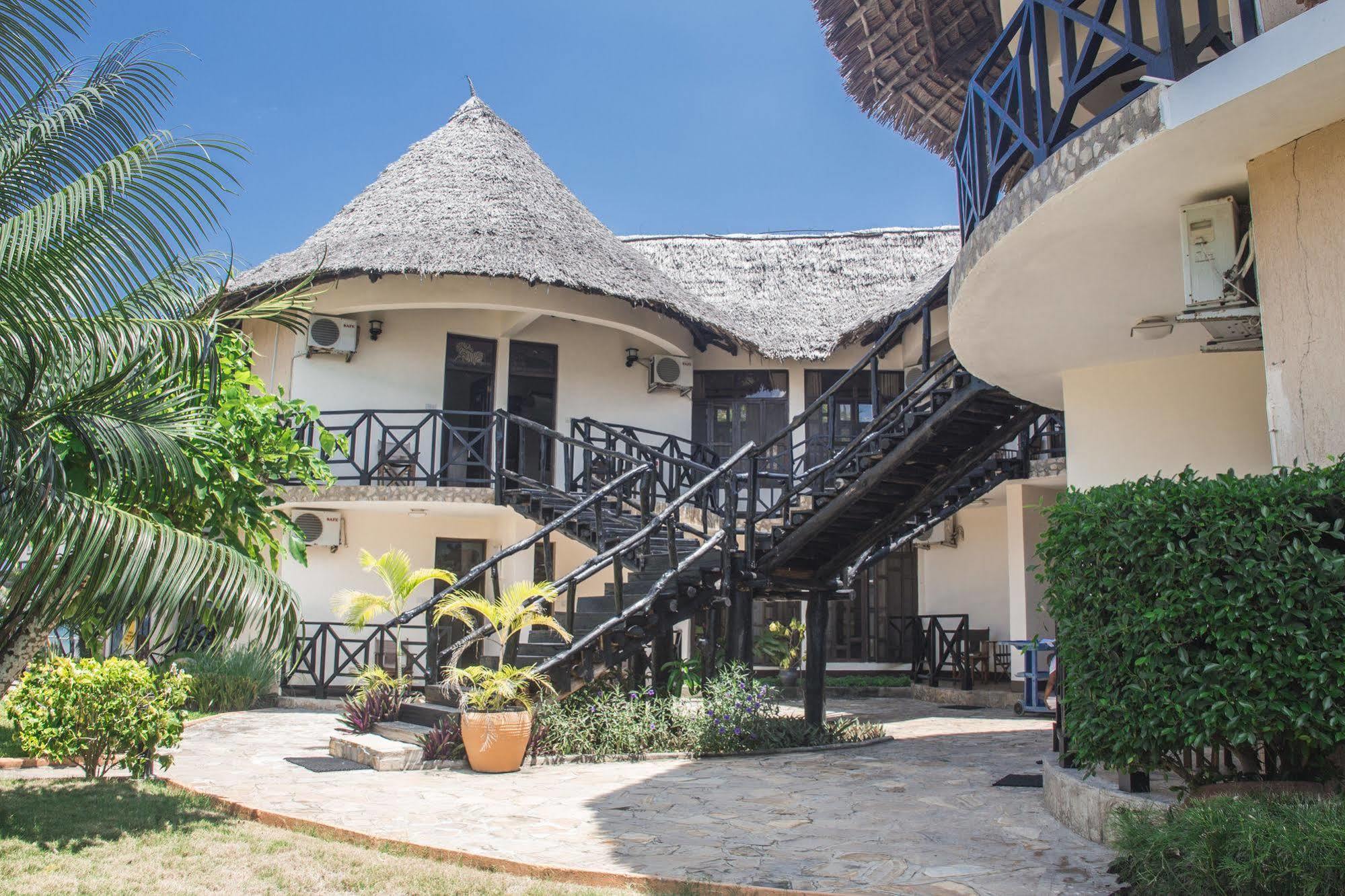 Millennium Sea Breeze Resort Bagamoyo Ngoại thất bức ảnh